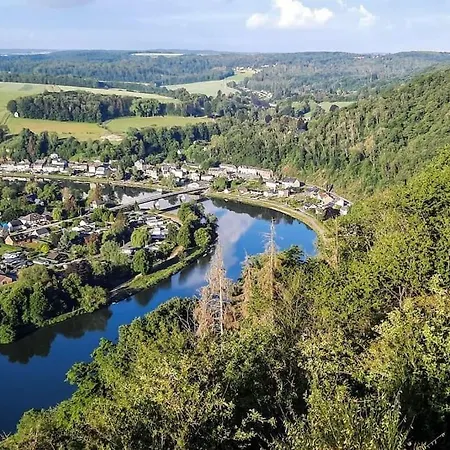 Gite: A La Courbe Du Fleuve Holiday home