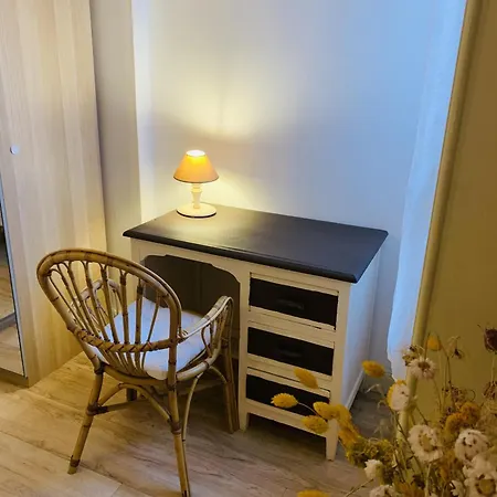 Gite: A La Courbe Du Fleuve Holiday home *