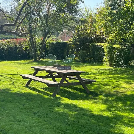 Gîte: à La Courbe Du Fleuve Godinne