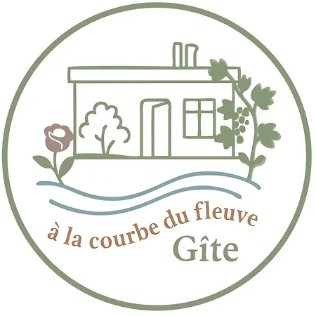 Gite: A La Courbe Du Fleuve *