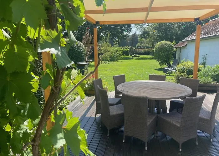 Hébergement de vacances Gîte: à La Courbe Du Fleuve Godinne